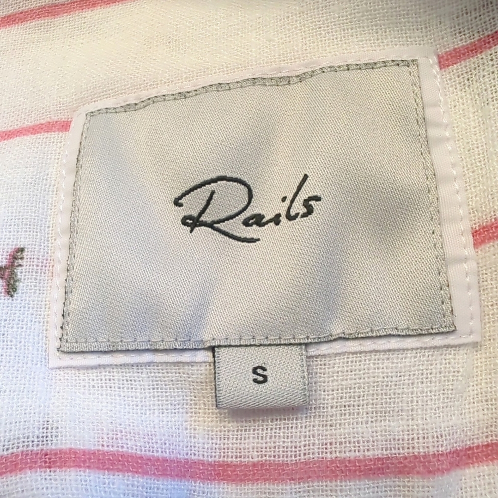Rails Charli L/S Button Down Linen Shirt In Pink Palm Tree Stripe Size Small EUC - Picture 10 of 10